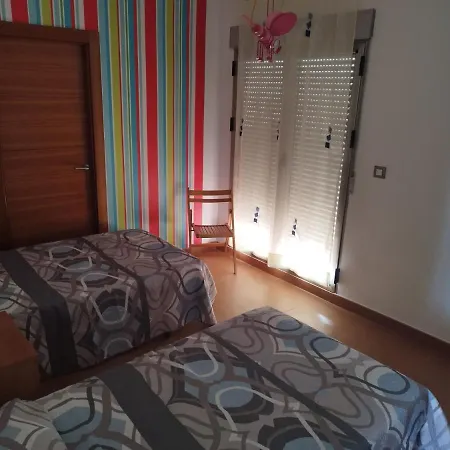Holiday home La Mancheguita: Family With Pool And Bbq In Madrigueras *