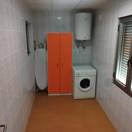 La Mancheguita: Family With Pool And Bbq In Madrigueras * Madrigueras (Albacete)